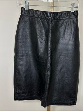 Vintage Pelle black leather pencil skirt
